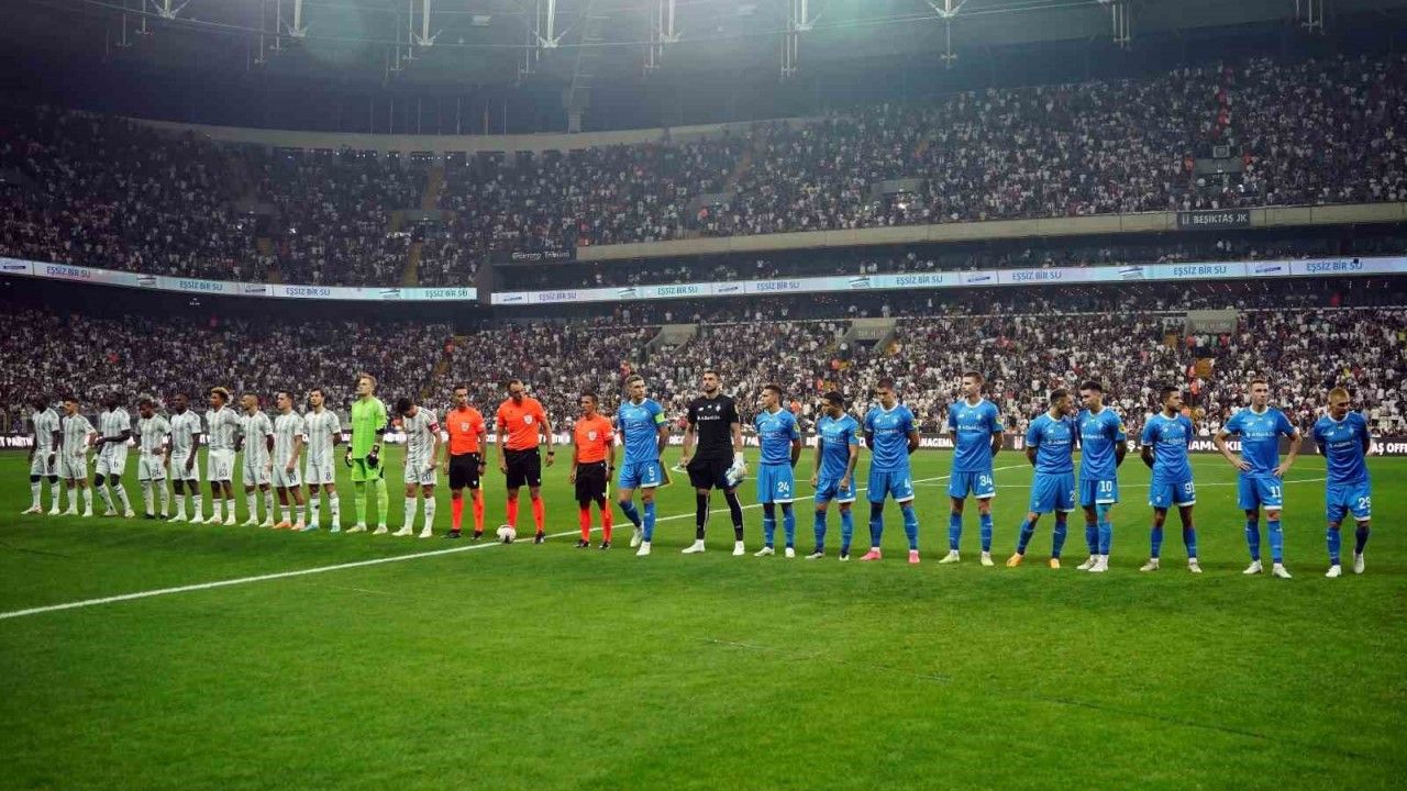 UEFA Avrupa Konferans Ligi: Beşiktaş: 0 - Dinamo Kiev: 0 (Maç devam ediyor)