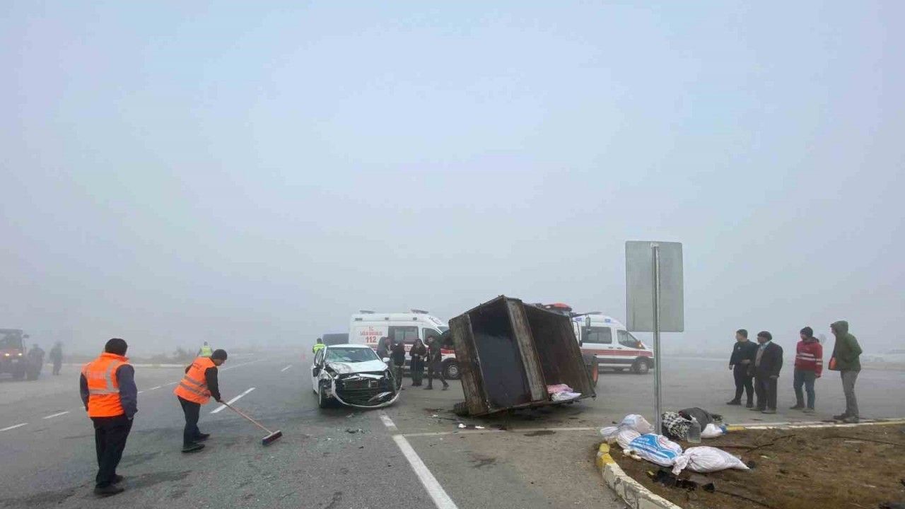 Afyonkarahisar’da trafik kazası: 7 yaralı