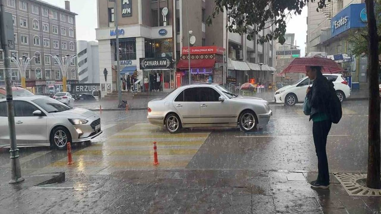 Erzurum'a Kuvvetli Yağış Uyarısı
