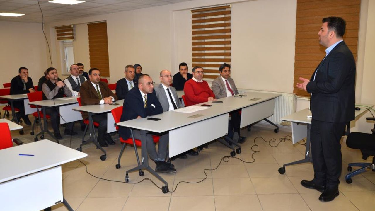 Erzurum'da Kişisel Verilerin Korunması Kanunu Eğitim Semineri Düzenlendi