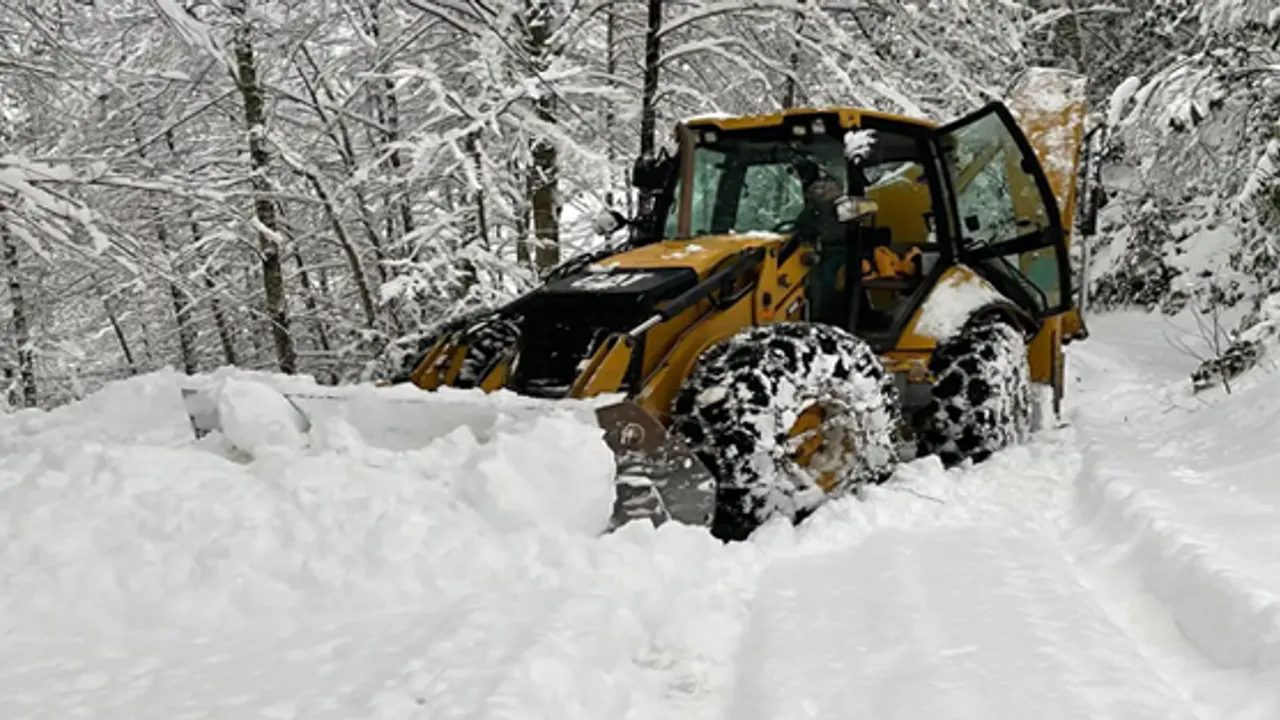 Rize'de Kar Nedeniyle 29 Köye Ulaşım Sağlanamıyor
