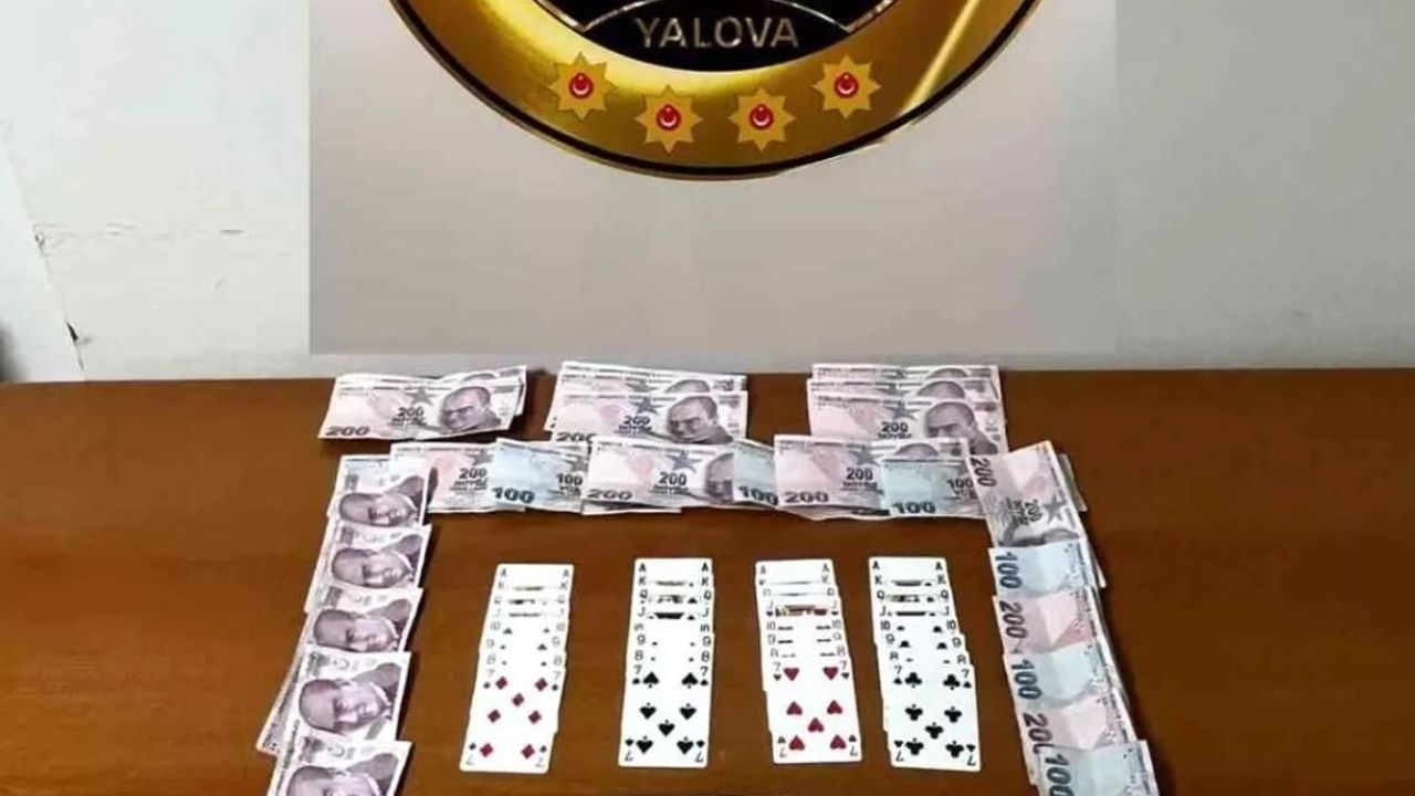 Yalova’da polisten kumar baskını: 13 kişiye 120 bin TL ceza