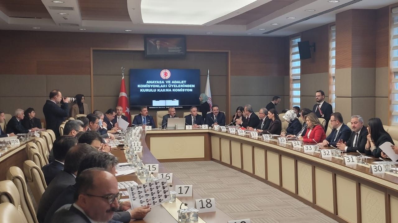Meclis'te HSK üye seçimi için alt komisyon kuruldu