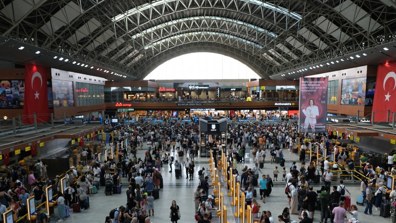Sabiha Gökçen Havalimanı 'Türkiye'nin En Değerli Markaları' listesinde yer aldı