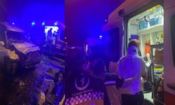 Artvin'de Meydana Gelen Trafik Kazasında 5 Kişi Yaralandı