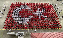 Rize Fatih Anadolu Lisesi Öğrencileri Cumhuriyet'in 100. Yılını Görkemli Bir Şekilde Kutladı