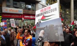 Trabzonsporlu Taraftarlardan Filistin'e Destek Yürüyüşü