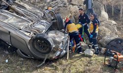 Trabzon'da Şarampole Yuvarlanan Otomobildeki 2 Kişi Öldü