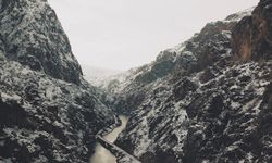 Erzincan’daki masalsı kanyonlar turizmcileri cezbediyor