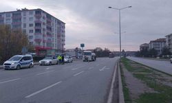 Sungurlu’da trafik polisleri hız denetimi yaptı