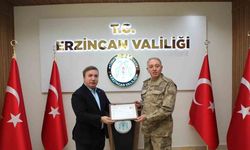 Teröristleri etkisiz hale getiren jandarma komutanlarına ’Başarı Belgesi’ verildi