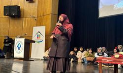 Rize Belediyesi, Saliha Erdim’in Katılımıyla “Ailede Ramazan Nasıl Yaşanmalı” Konulu Konferans Düzenledi