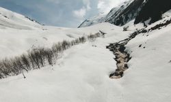 Kar Altındaki Kavron Yaylası FPV Dron ile Görüntülendi