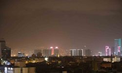 Çöl tozu bulutu İzmir’de etkisini sürdürüyor