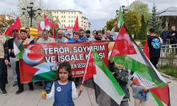 Erzurum’da hekimler ve sağlıkçılar Filistin için "sessiz yürüyüş" yaptı