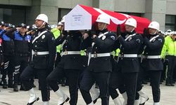 Trafik kazasında şehit olan polis memuru için İstanbul Emniyetinde tören düzenlendi