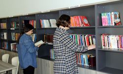 Bayburt Belediyesi Aile Yaşam Merkezi'ndeki Kütüphane Öğrencilerin Hizmetine Açıldı
