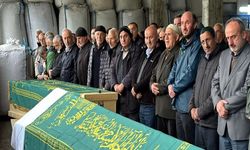 Ankara'daki Trafik Kazasında Hayatını Kaybeden Çiftin Cenazeleri Rize'de Defnedildi