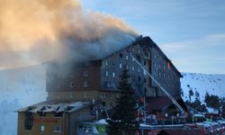 Bolu’daki otel yangını, mutfakta kızgın yağın tutuşmasıyla başlamış