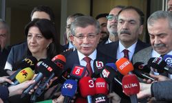 DEM Parti heyeti, Davutoğlu'nu ziyaret etti