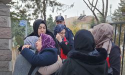 Kartalkaya'da yaşamını yitiren Esra, yangın sırasında babasını arayıp, 'Bizi kurtarın' demiş