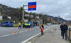 Rize'de Aydınlatma Direğine Çarpan Cipin Sürücüsü Yaralandı