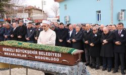 Türkiye'nin Birleşmiş Milletler Daimi Temsilcisi Yıldız'ın kazada ölen babası toprağa verildi