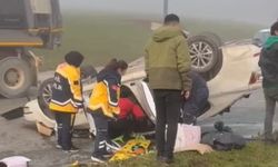 Sakarya'da otomobiller çarpıştı; 1 ölü, 3 yaralı