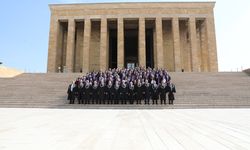 Anayasa Mahkemesi heyeti, Anıtkabir'i ziyaret etti