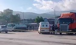 Yolun karşısına geçerken TIR çarpması ile öldü