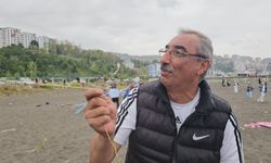 Çocukların uçurtmaları ‘sağanağa’ takıldı