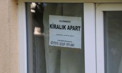 Oğlu da gizli kameralı apartta kalmış