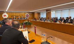 TÜRK-İŞ Genel Başkanı Atalay: Bu asgari ücret ile bir hafta geçinilmez