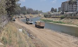Depremde zarar gören Asi Nehri’nde ıslah çalışması başlatıldı