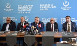 Destici: Emperyalist güçler için Türkiye en büyük engellerden birisi