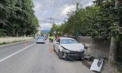 Otomobil ile motosiklet çarpıştı: 1 yaralı