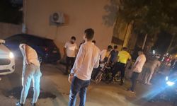 Polisin ‘Dur’ ihtarına uymayan motosikletli kaza yapınca yaya olarak kaçtı; o anlar kamerada