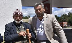 100'üncü yaş gününü torununun torunu ile kutladı