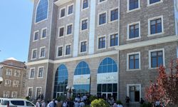 Adana Büyükşehir ve Adıyaman belediye başkanları gözaltına alındı (3)