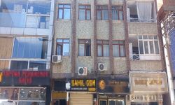 Aile içi şiddet ihbarına giden ekiplere ateş açıp 3 polisi yaralayan şüpheli tutuklandı