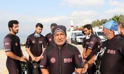 Denizde Türk bayraklı '15 Temmuz' farkındalığı
