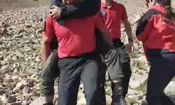 Erciyes’te mahsur kalan 2 dağcı kurtarıldı