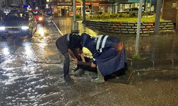 Fatsa’da sağanak, su baskınına neden oldu