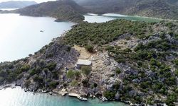 İngilizin kaçak villasının yıkımına 'borç' engeli
