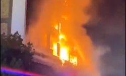 Irak'ta alışveriş merkezinde yangın: 50 ölü / Video eklendi