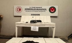 İran'dan Türkiye'ye giriş yapan TIR'da 300 kilo uyuşturucu ele geçirildi; sürücü gözaltında