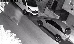 İstanbul - Küçükçekmece'de markete molotoflu saldırı kamerada