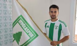 Muğlaspor'da imzalar atıldı