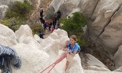 Nevşehir’de vadide mahsur kalan turist kurtarıldı