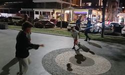 Samsunsporlu futbolcular çocuklarla futbol oynadı
